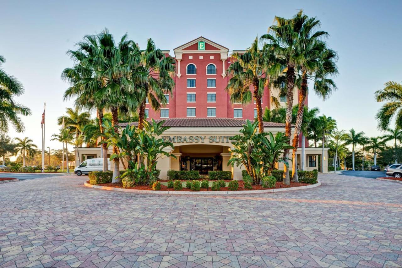 Embassy Suites Fort Myers - Estero Ngoại thất bức ảnh