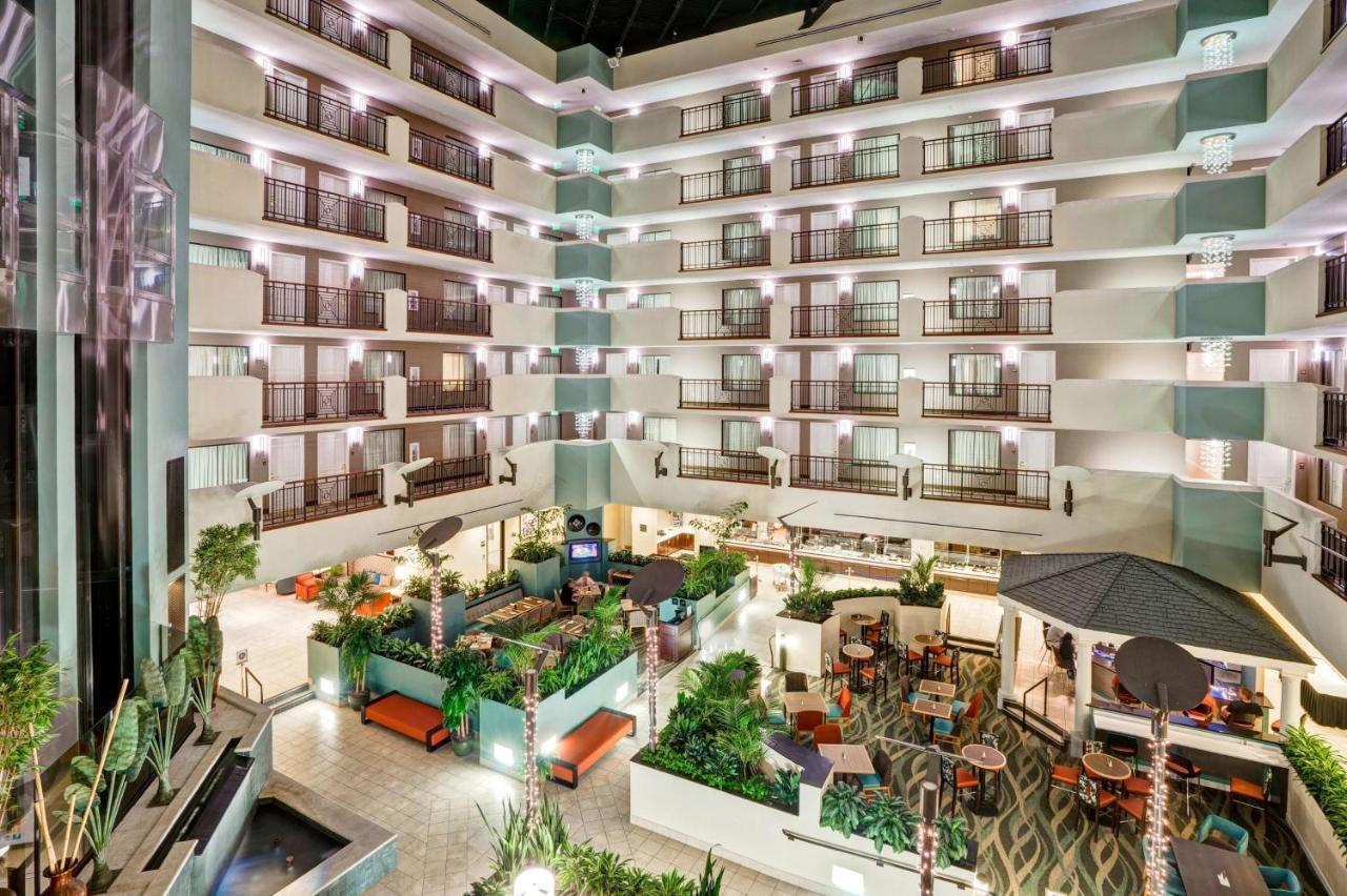 Embassy Suites Fort Myers - Estero Ngoại thất bức ảnh
