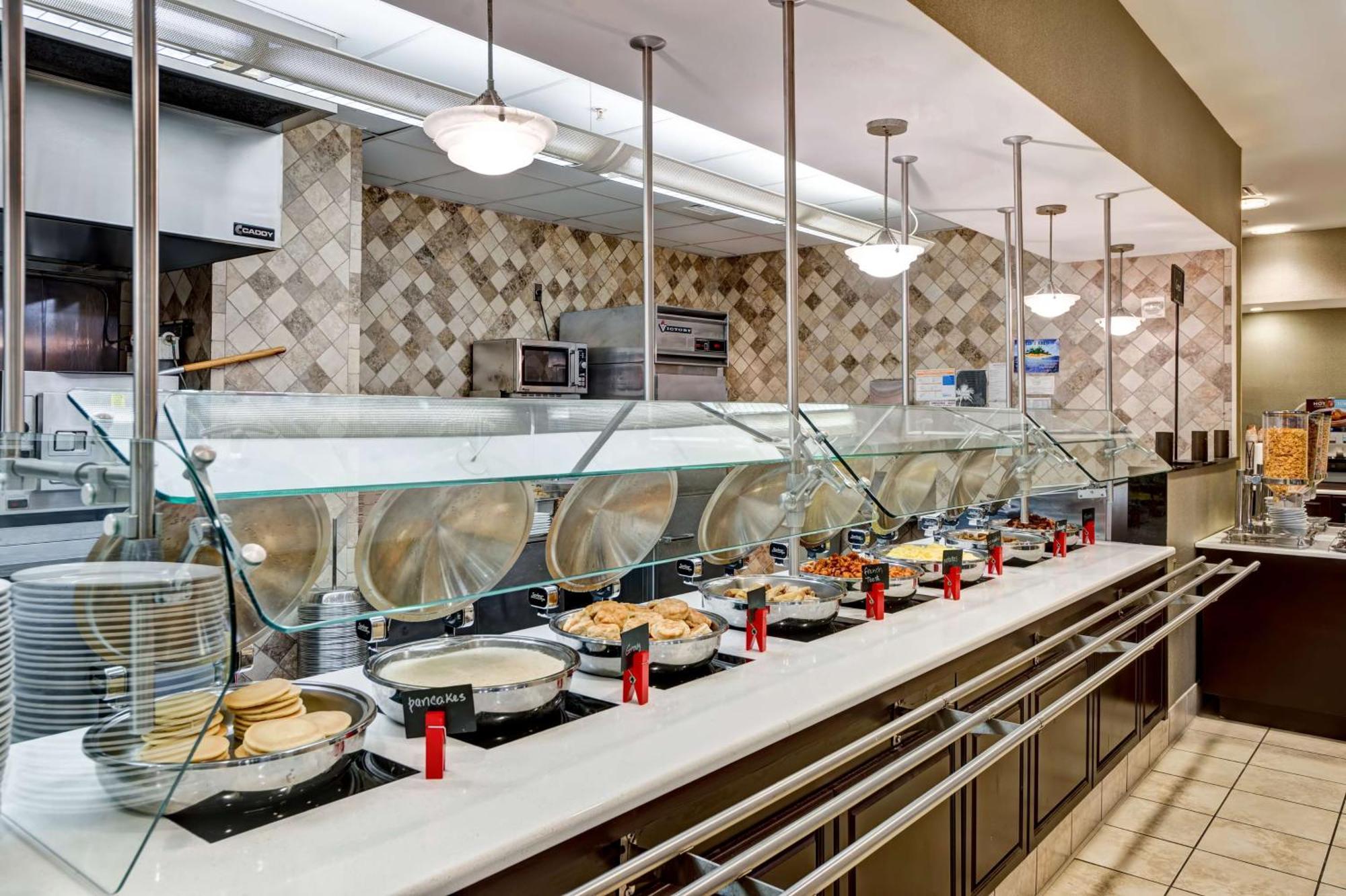 Embassy Suites Fort Myers - Estero Ngoại thất bức ảnh