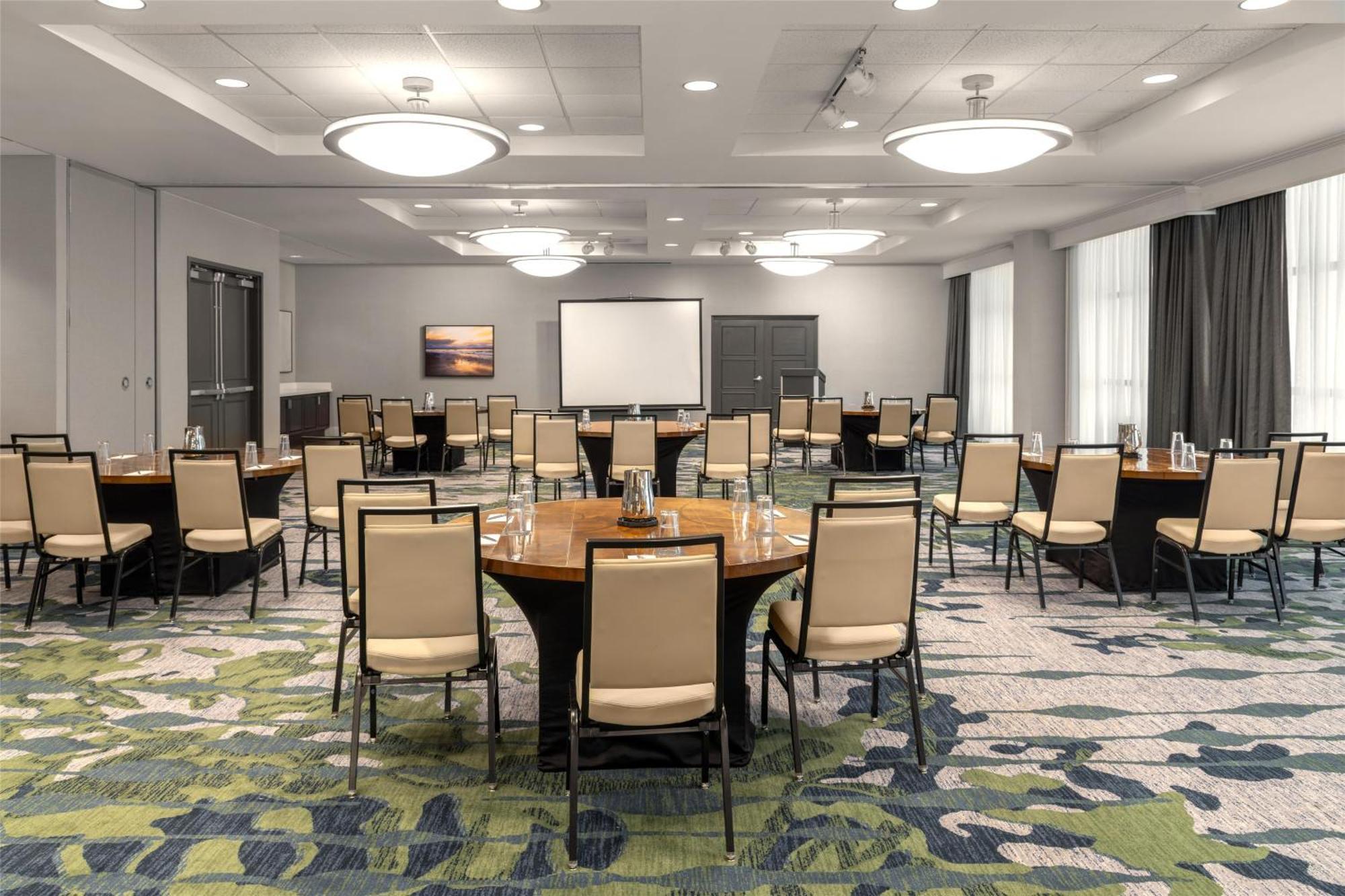 Embassy Suites Fort Myers - Estero Ngoại thất bức ảnh